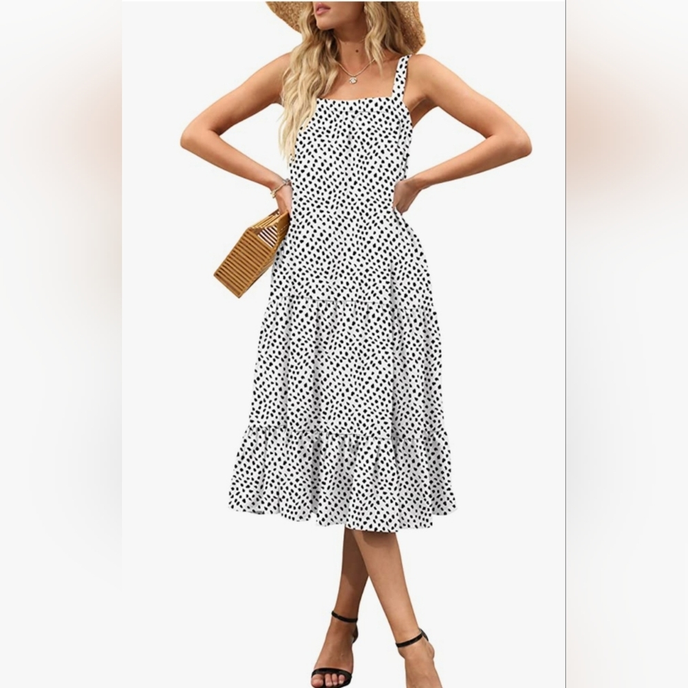 NWOT Womens Tiered Loose Fit Dress